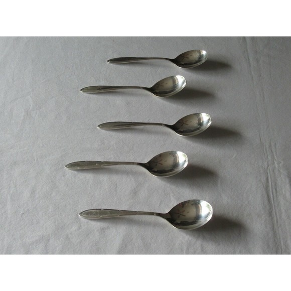 Oneida Nobility Plate REVERIE Silverplate Flatware 1937 Lot 5x Round Spoon 6" - Picture 8 of 10